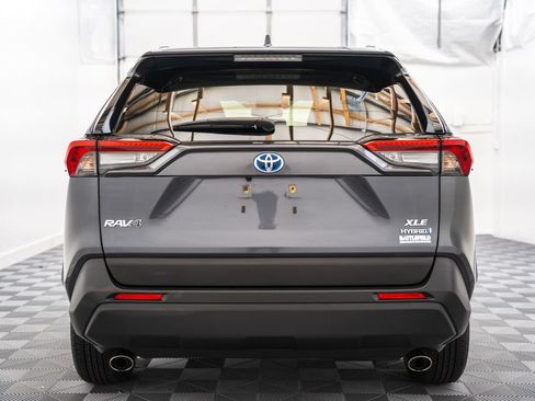Certified 2024 Toyota RAV4 XLE w/ Convenience Package AWD/4WD image 6