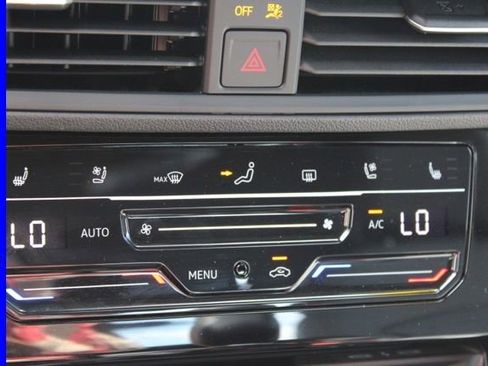 Used 2025 Volkswagen Jetta GLI Autobahn w/ GLI Black Package FWD image 37
