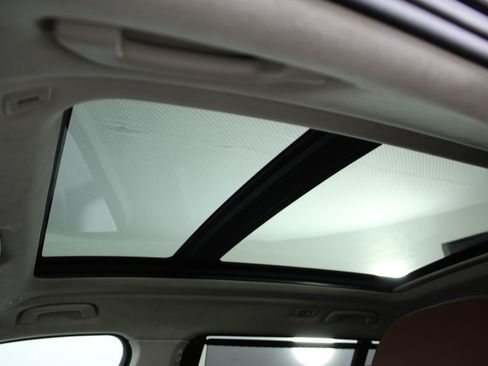 Used 2025 BMW X7 xDrive40i w/ Executive Package image 14