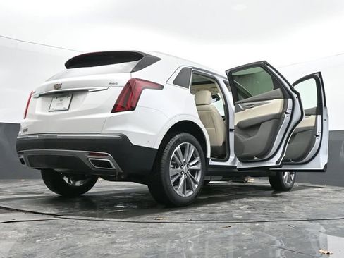 New 2026 Cadillac XT5 Premium Luxury w/ Driver Assist Package image 73