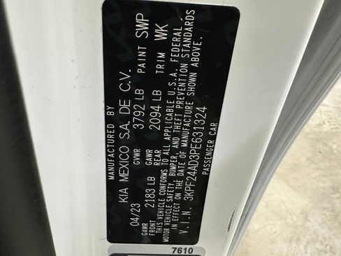 Used 2023 Kia Forte LXS image 34