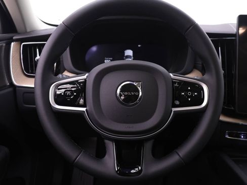 New 2026 Volvo XC60 B5 Ultra w/ Protection Package Premier AWD/4WD image 14