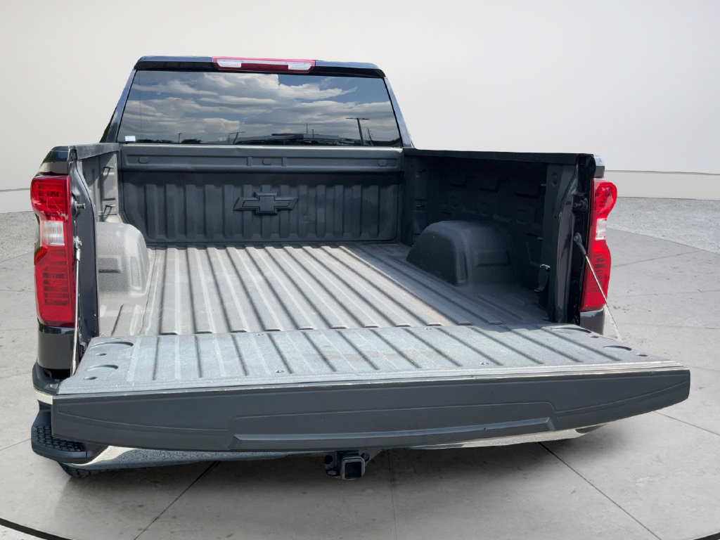 Used 2023 Chevrolet Silverado 1500 LT w/ Protection Package AWD/4WD image 18
