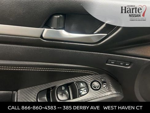 Certified 2019 Nissan Altima 2.5 Platinum image 19