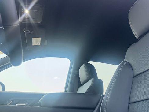 New 2025 Chevrolet Silverado EV LT AWD/4WD image 12