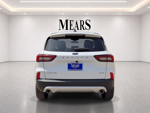 Used 2025 Ford Escape Active AWD/4WD image 4