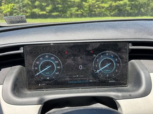 Used 2022 Hyundai Tucson SEL w/ Convenience + Premium Package AWD/4WD image 9