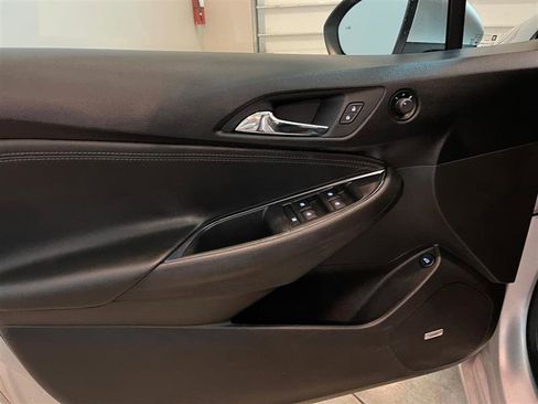 Used 2017 Chevrolet Cruze LT image 71