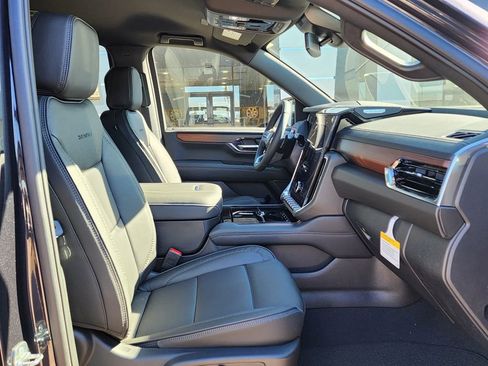 New 2026 GMC Yukon Denali image 43