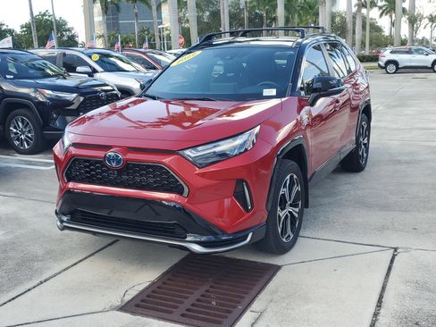 Used 2022 Toyota RAV4 XSE image 7