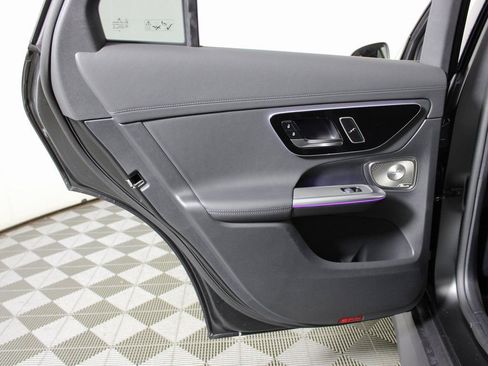 Certified 2026 Mercedes-Benz GLC 300 4MATIC image 27