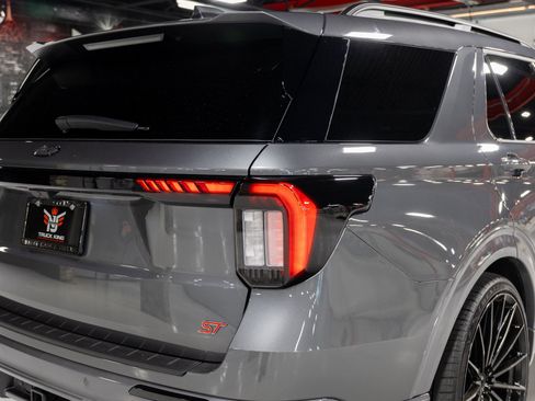 Used 2026 Ford Explorer ST w/ Sun And Sound Package AWD/4WD image 28