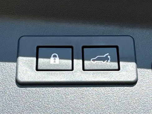 New 2026 Subaru Outback Premium image 33