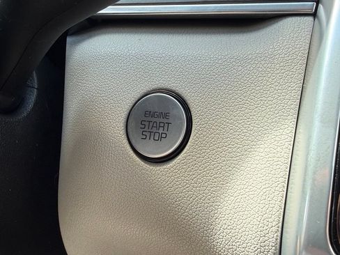 Used 2023 Kia Sorento SX FWD image 12