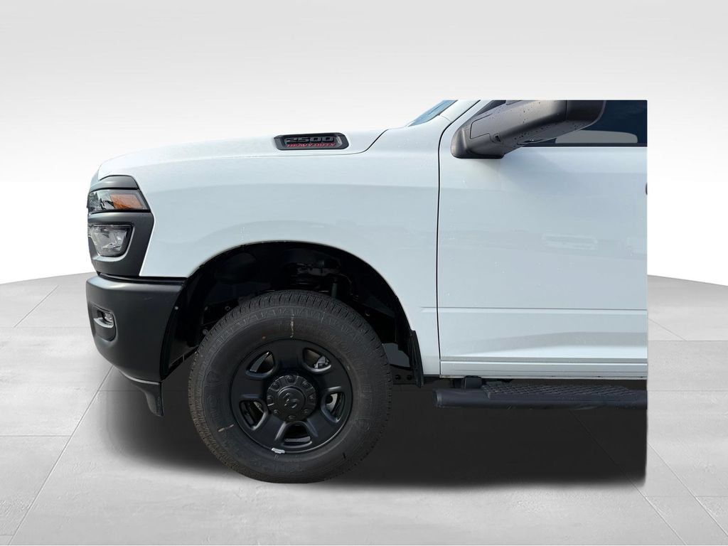 New 2026 RAM 2500 Tradesman AWD/4WD image 22