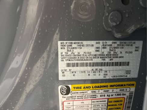 Used 2025 Ford Expedition Active RWD image 33
