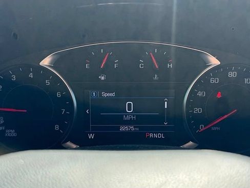 Used 2024 Chevrolet Equinox LT AWD/4WD image 17