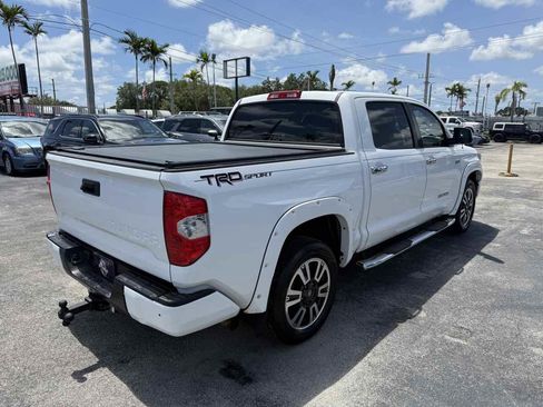 Used 2018 Toyota Tundra SR5 image 9