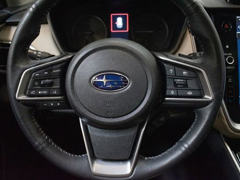 Used 2024 Subaru Outback Limited AWD/4WD image 12