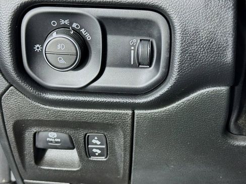 Used 2022 RAM 1500 Big Horn image 14