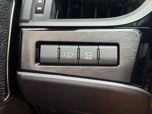 Used 2025 Lexus ES 300h w/ Accessory Package (Z1) FWD image 18