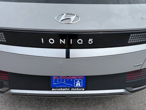 Used 2023 Hyundai Ioniq 5 SEL AWD/4WD image 16