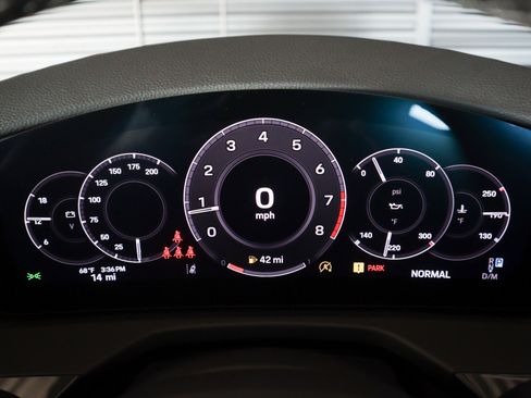 New 2026 Porsche Panamera 4 image 16