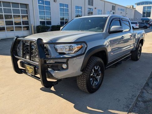 Used 2021 Toyota Tacoma TRD Off-Road image 7
