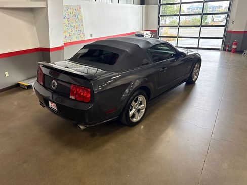 Used 2007 Ford Mustang GT image 16