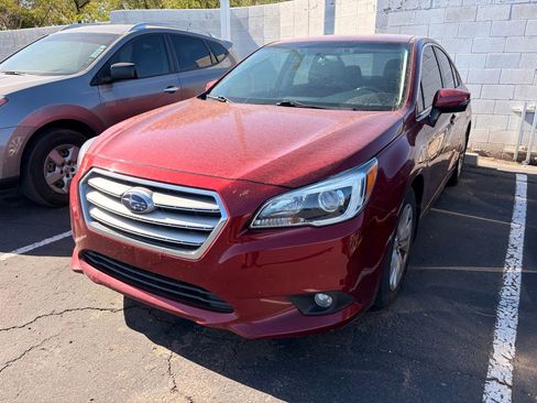 Used 2015 Subaru Legacy 2.5i Premium AWD/4WD image 2