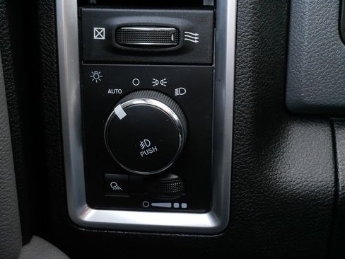 Used 2019 RAM 1500 Classic Warlock w/ Electronics Group image 27