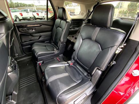 Used 2023 Honda Pilot Touring image 19
