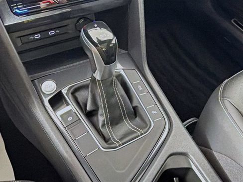 Certified 2023 Volkswagen Tiguan SE R-Line FWD image 16