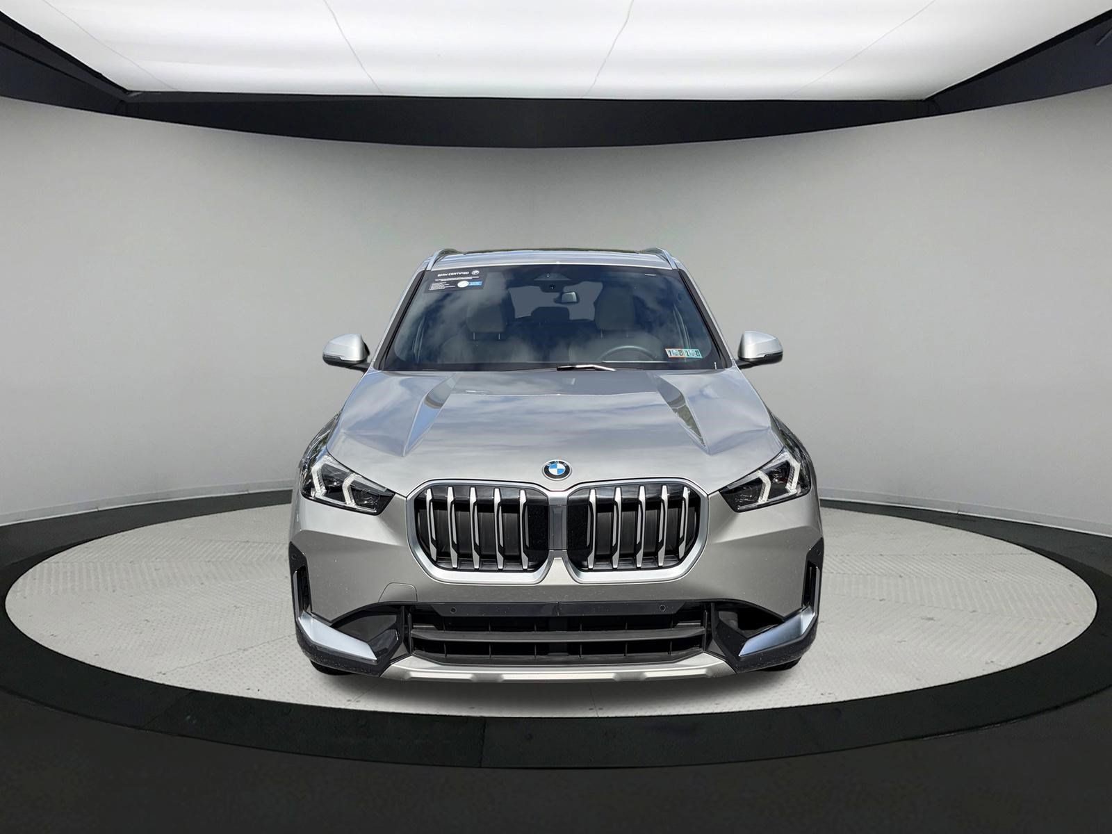 Certified 2024 BMW X1 xDrive28i w/ Convenience Package AWD/4WD image 2