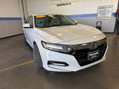Used 2018 Honda Accord EX image 3