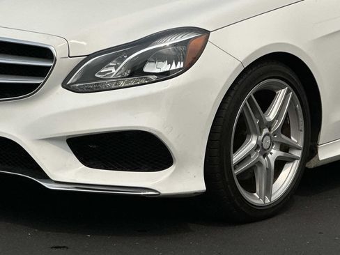 Used 2014 Mercedes-Benz E 350 4MATIC Sedan image 8