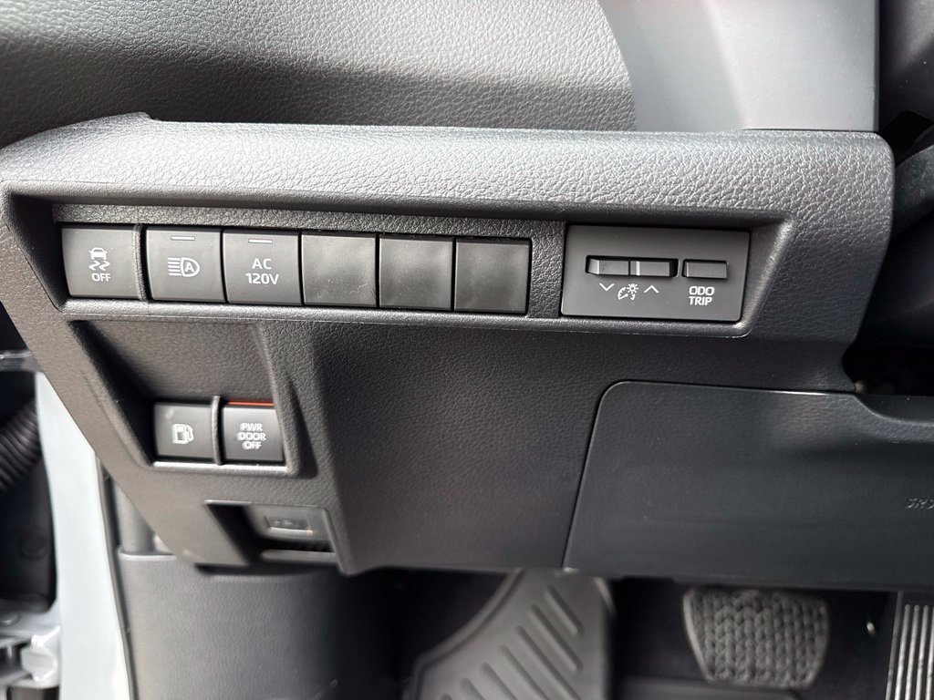 New 2026 Toyota Sienna XLE Woodland Edition AWD/4WD image 23