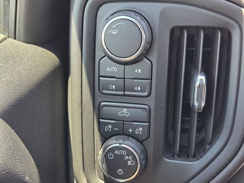 Used 2025 Chevrolet Silverado 1500 Custom Trail Boss AWD/4WD image 30