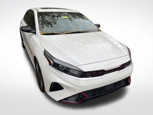 Used 2024 Kia Forte GT-Line w/ GT-Line Premium Package image 2