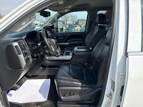 Used 2018 Chevrolet Silverado 3500 LTZ w/ Duramax Plus Package image 25