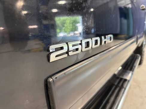 Used 2014 Chevrolet Silverado 2500 LTZ w/ LTZ Plus Package AWD/4WD image 51