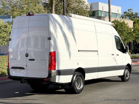 Used 2019 Mercedes-Benz Sprinter 170 image 5