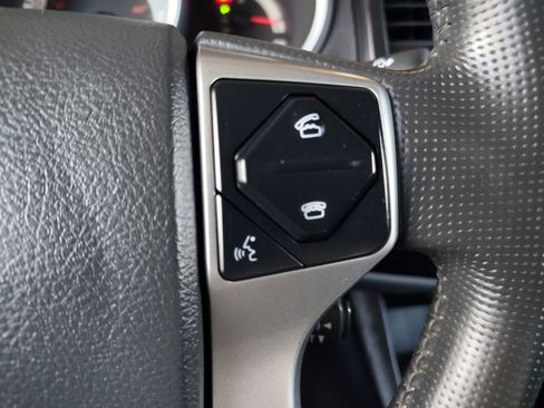 Used 2015 Toyota Tacoma 2WD Access Cab image 23