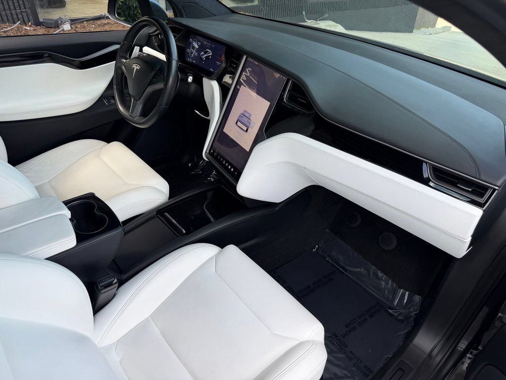 Used 2020 Tesla Model X Long Range AWD/4WD image 30