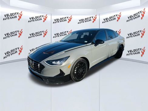 Used 2021 Hyundai Sonata SE w/ Cargo Package image 6