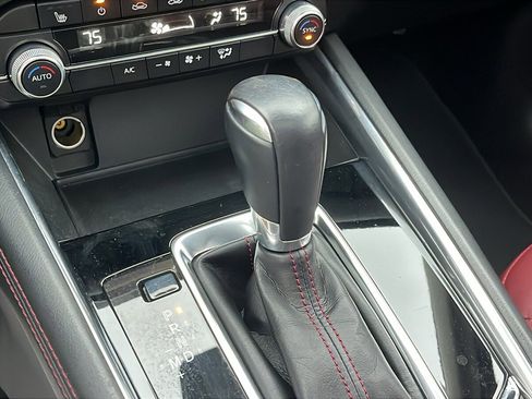 Certified 2023 MAZDA CX-5 Carbon Edition image 17