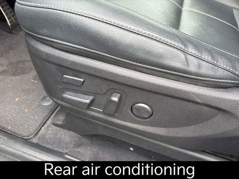 Certified 2022 Kia Telluride SX w/ Nightfall Edition Package image 16