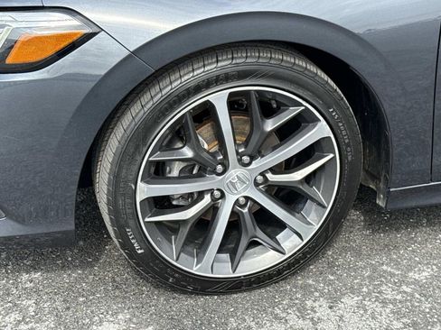 Used 2023 Honda Civic Touring image 31