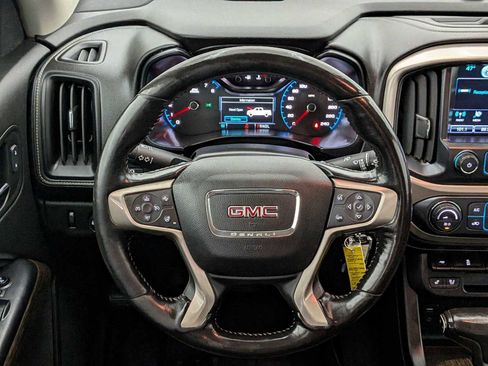 Used 2018 GMC Canyon Denali image 23
