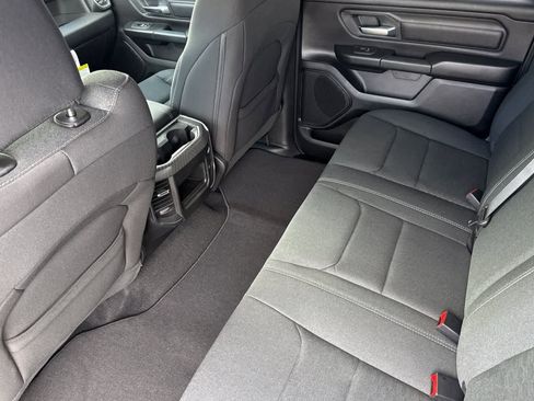 New 2026 RAM 1500 Express image 4